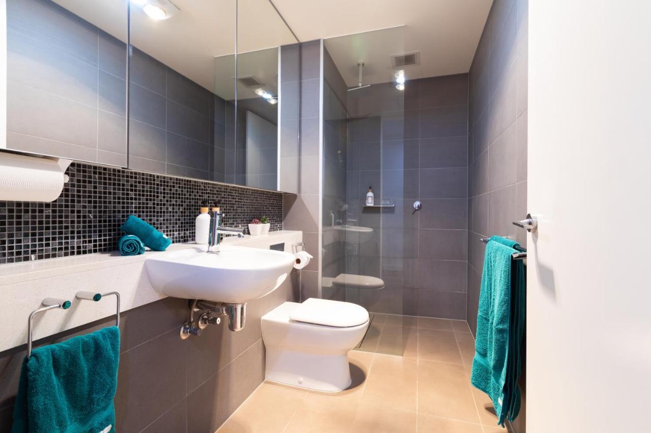 Experience Port Melbourne Apartment Exterior photo